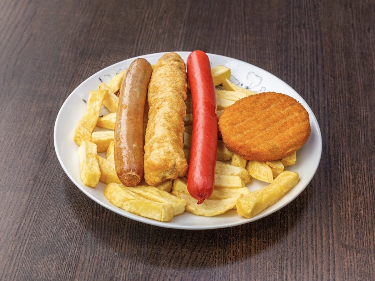 Maria's Fish, Chips & Kebabs Battersea Photo 9
