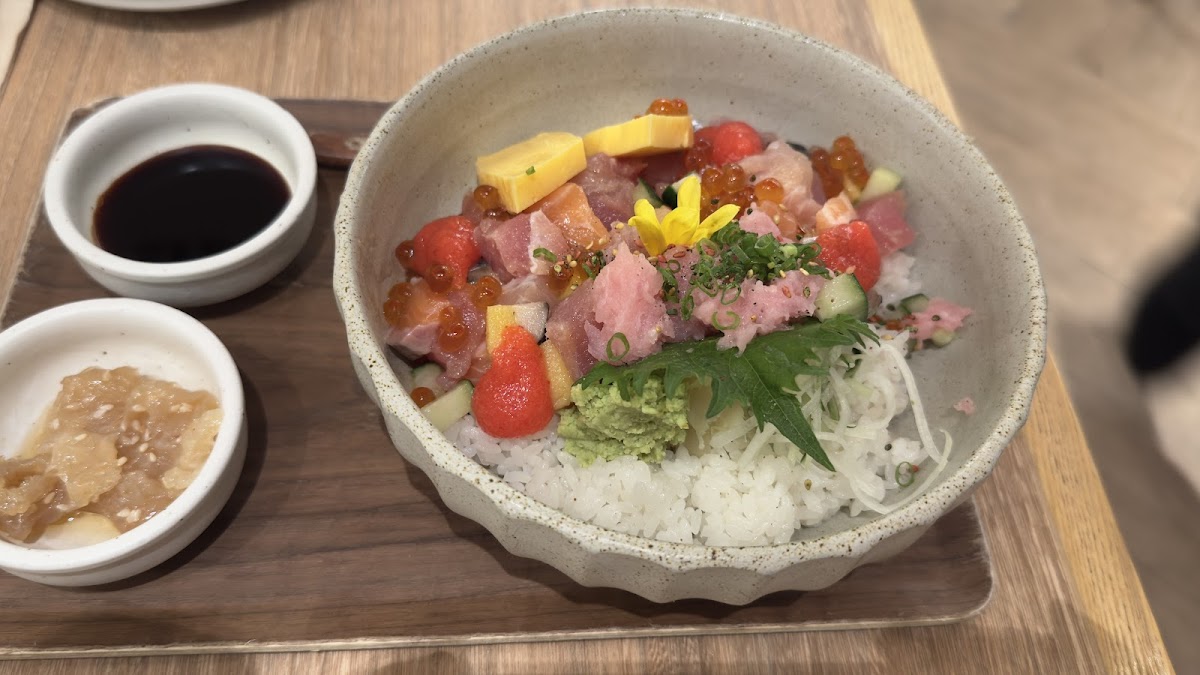 QUE (New Town Plaza) Photo 8