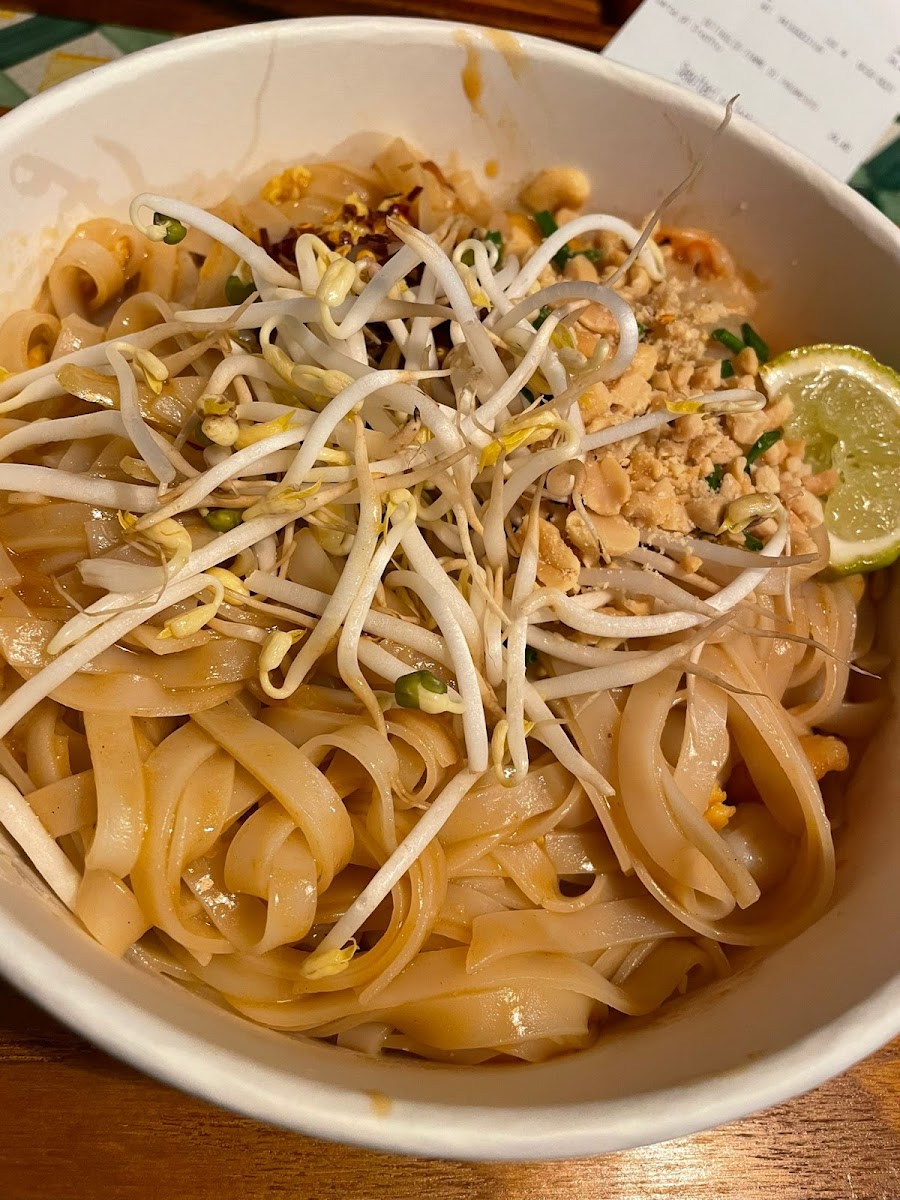THAYKÏ Thai Food & Poké Photo 8