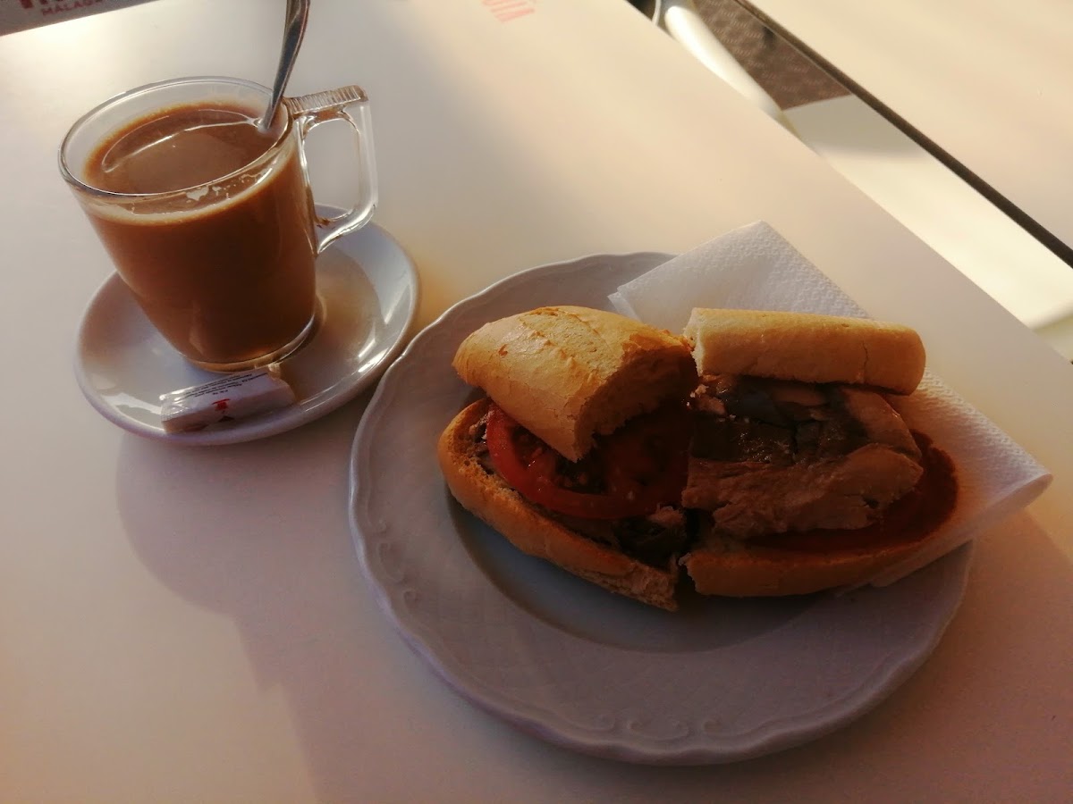 Cafeteria Mari Carmen Photo 2