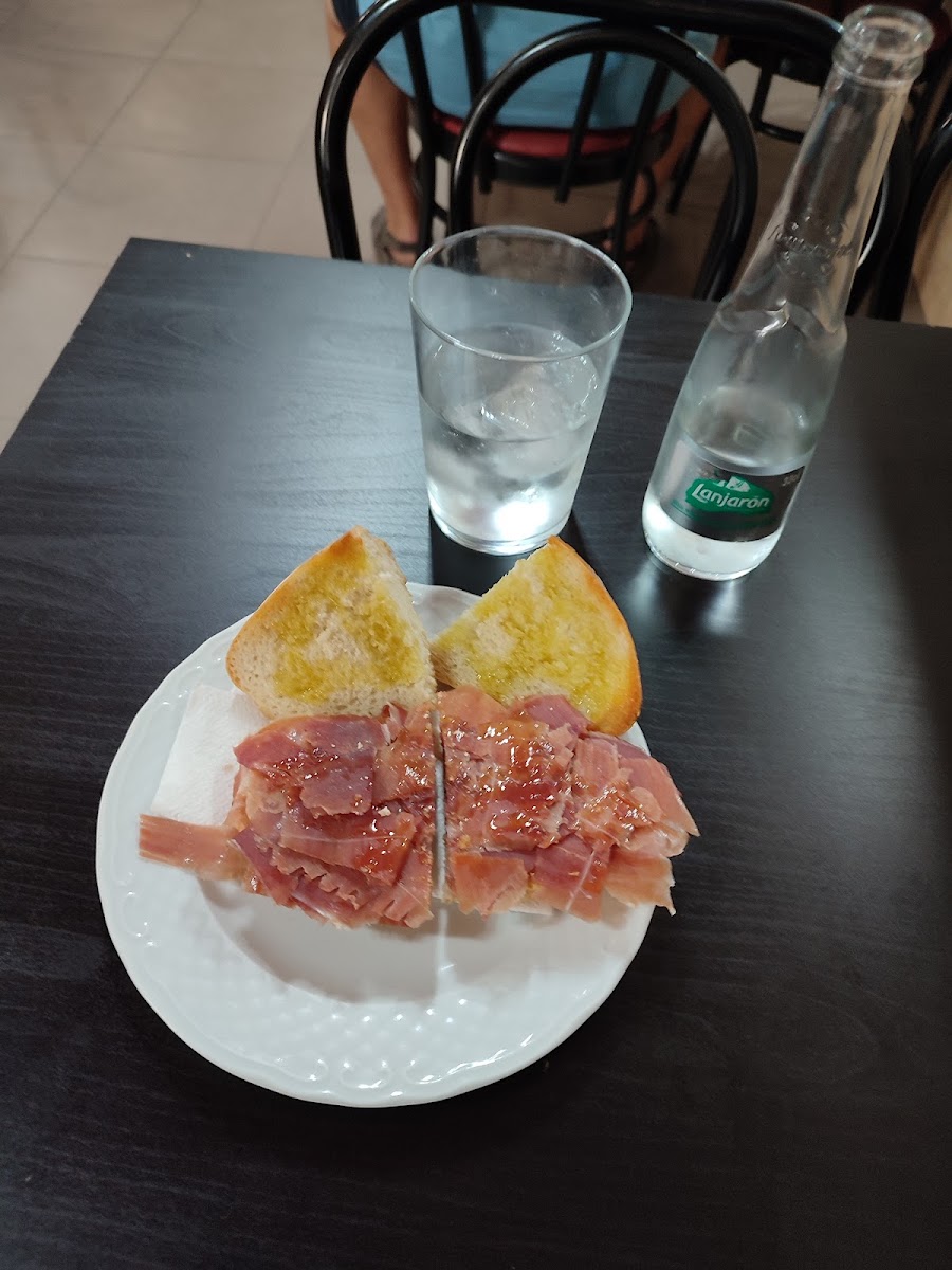 Cafeteria Mari Carmen Photo 5