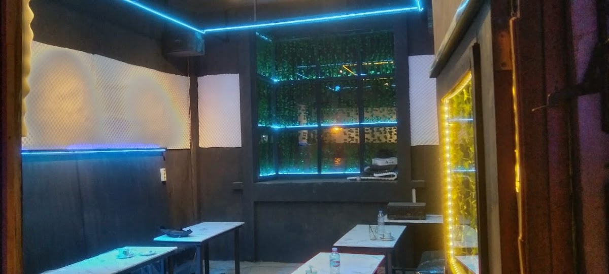 L7 Cafe