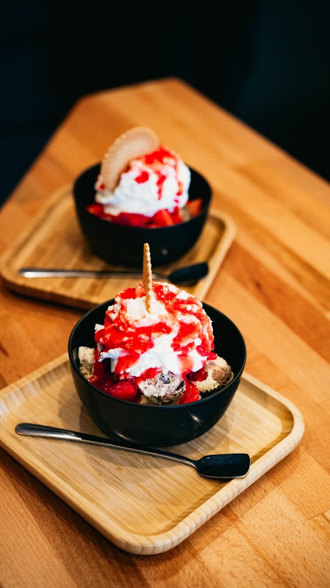 Eis Kiste by Martin (Beethovenstraße) Photo 3