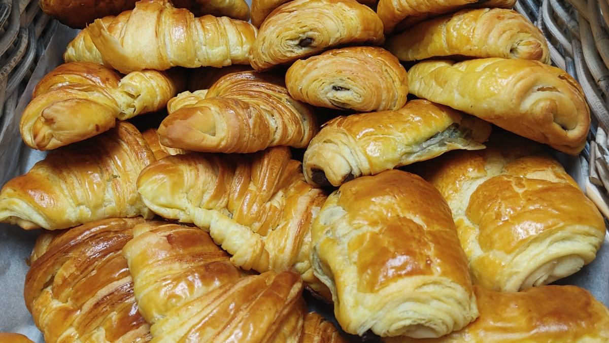 LA Baguette café Photo 3