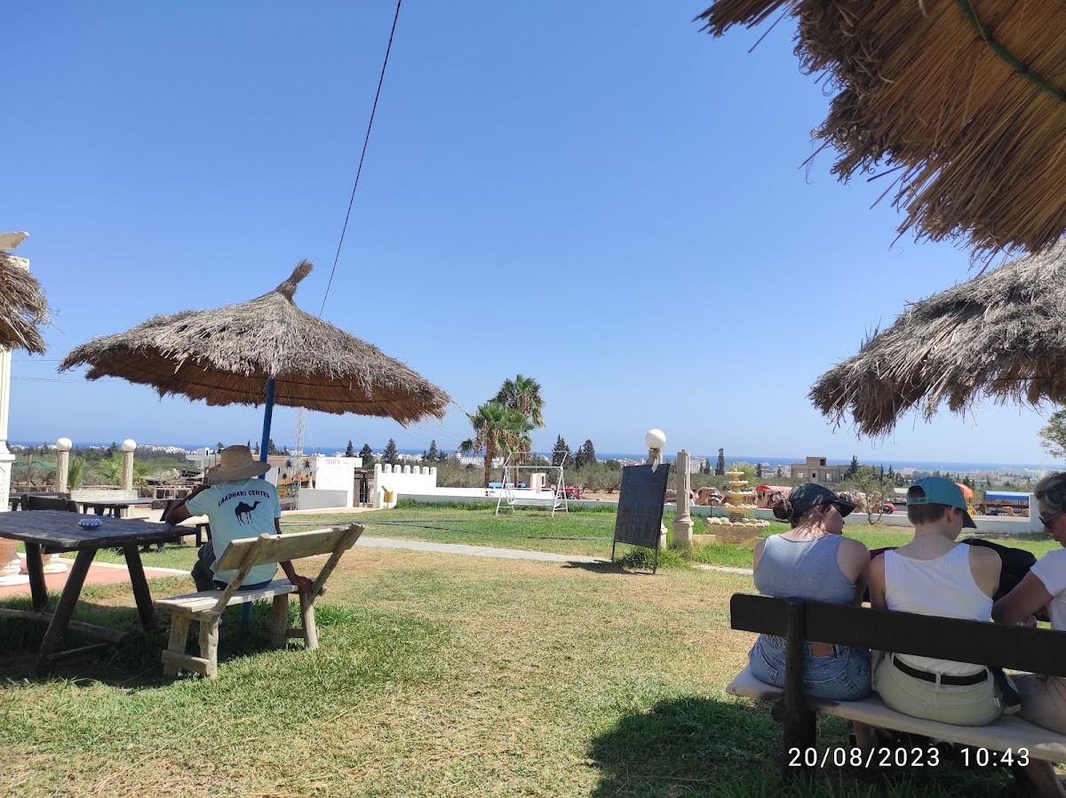 CAFE LAADHARI Photo 4