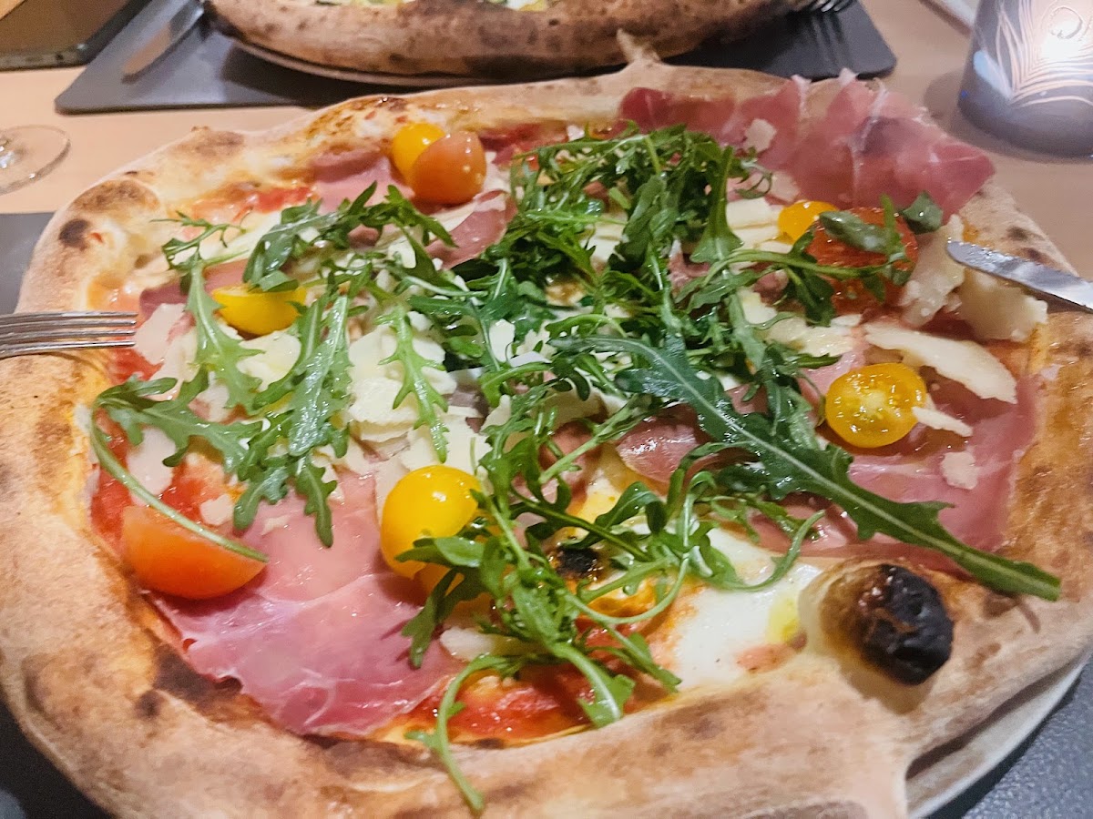La Tombola Pizzeria & Trattoria Photo 4