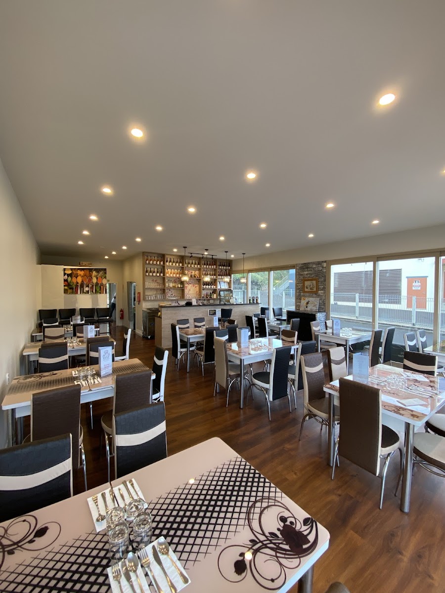 The Gulf - Indian Bistro | Gulf Harbour Photo 4