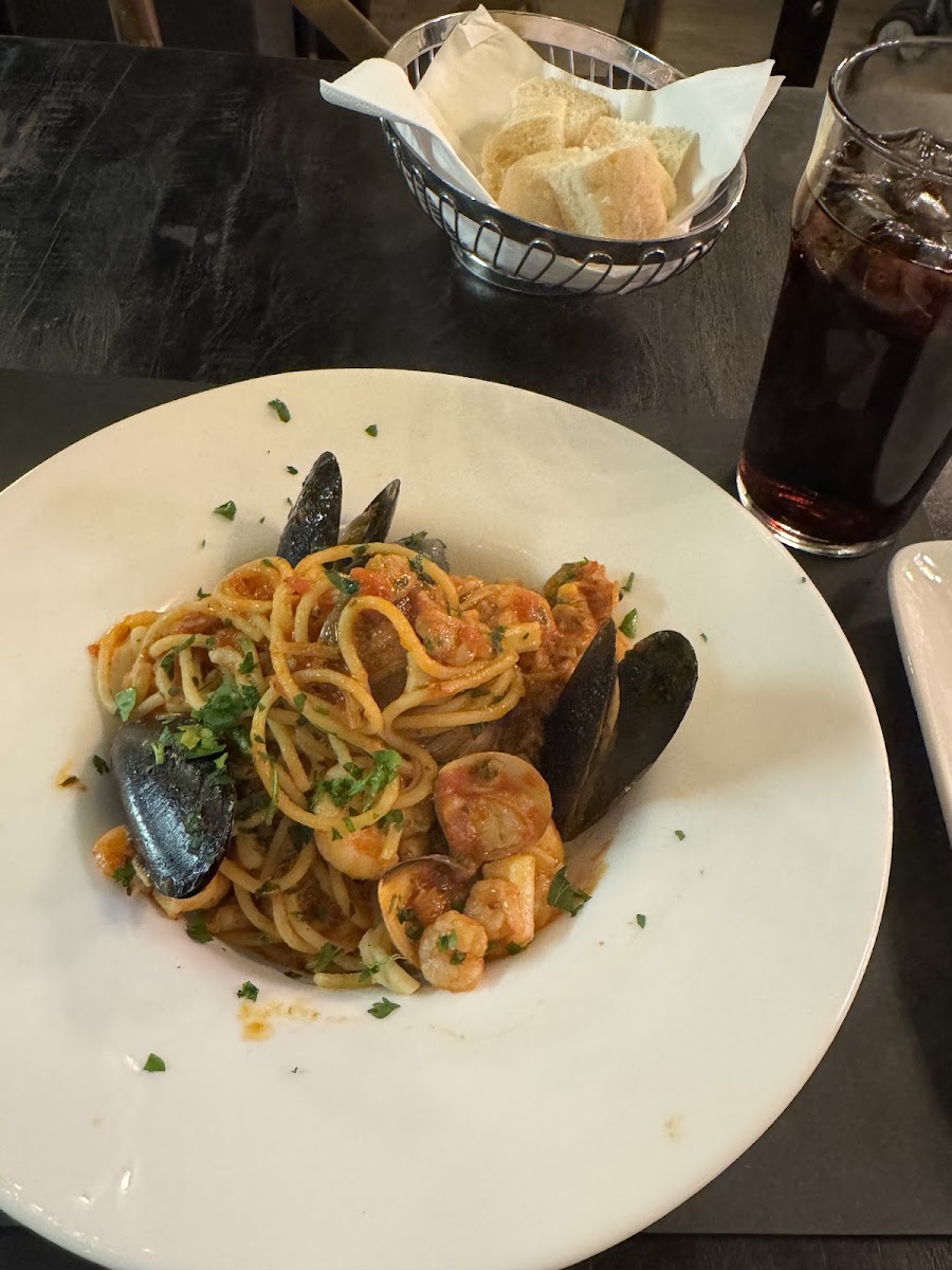 Gino's Pizza & Pasta Photo 5