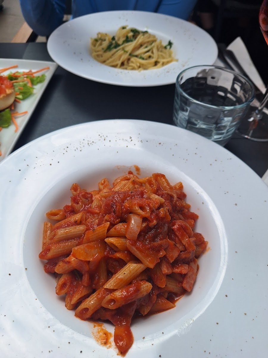 Gino's Pizza & Pasta Photo 6