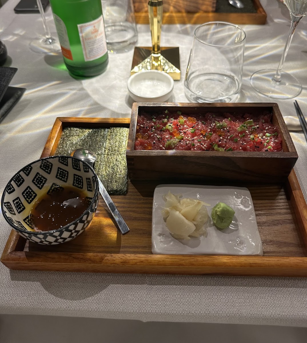 Hana-Kaze Sushi Lounge Photo 9