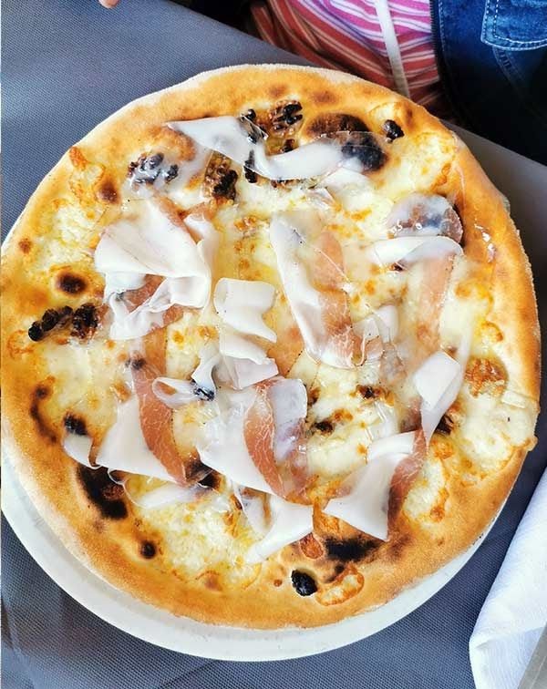 Pizzeria Girasole Photo 3
