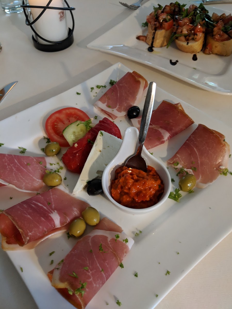 Tunici's Restaurant Ahrensburg Photo 7