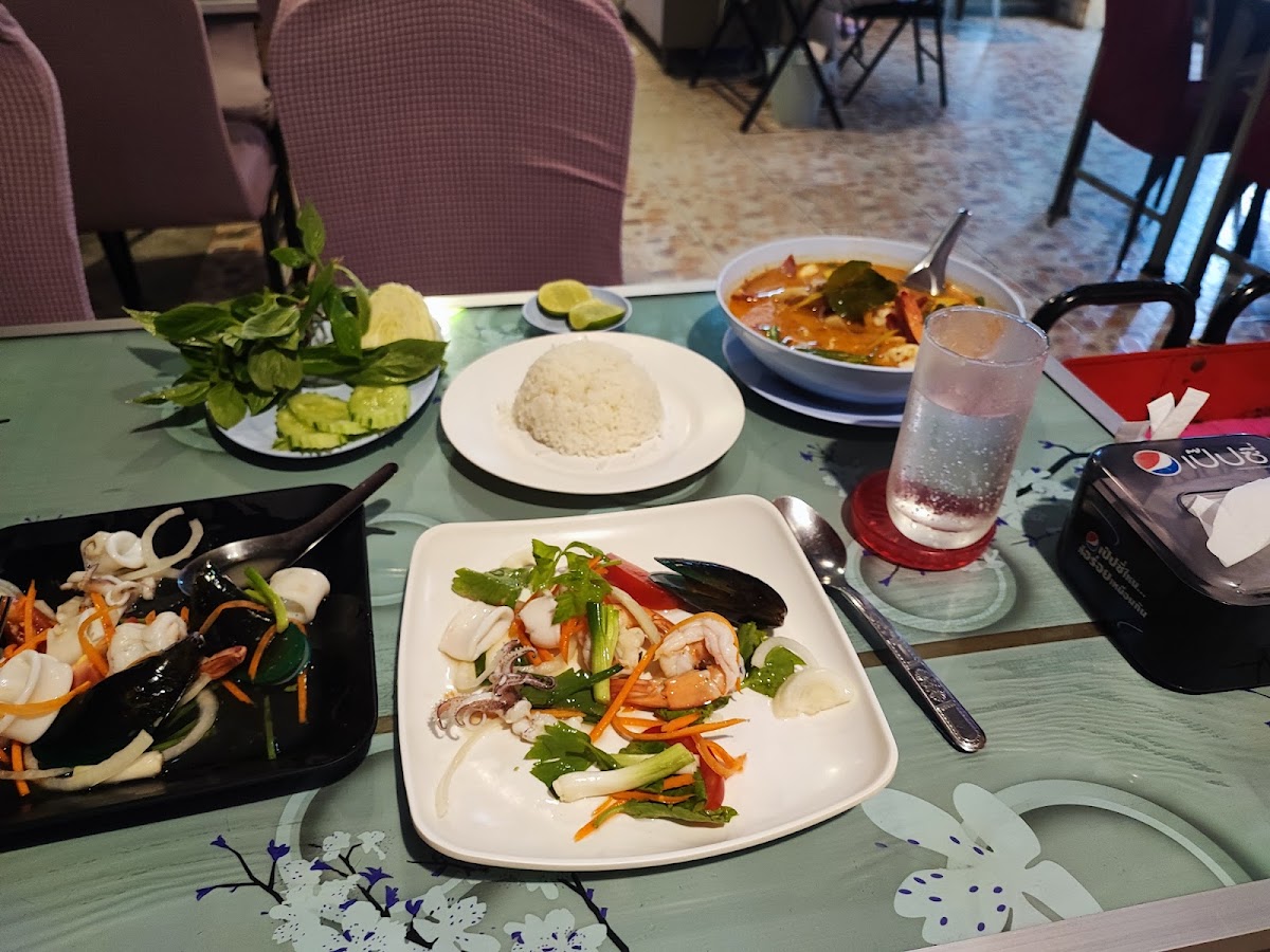 Som Tum Tyeong Non Photo 6