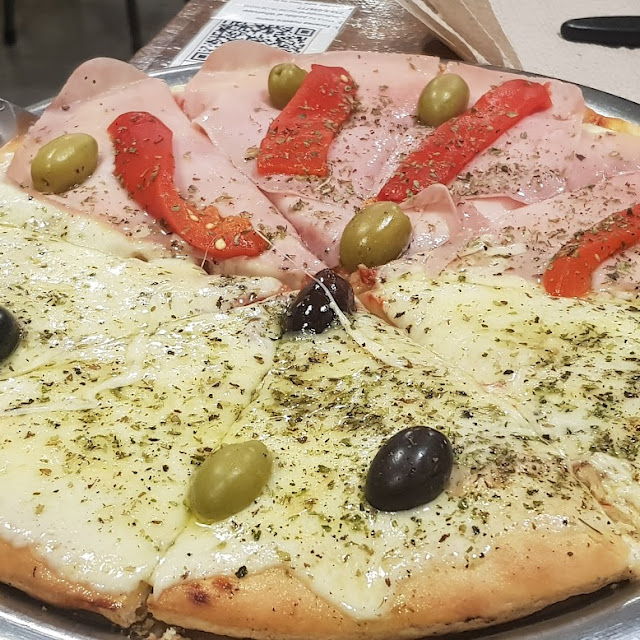 Pizza de Provolone Y Especial