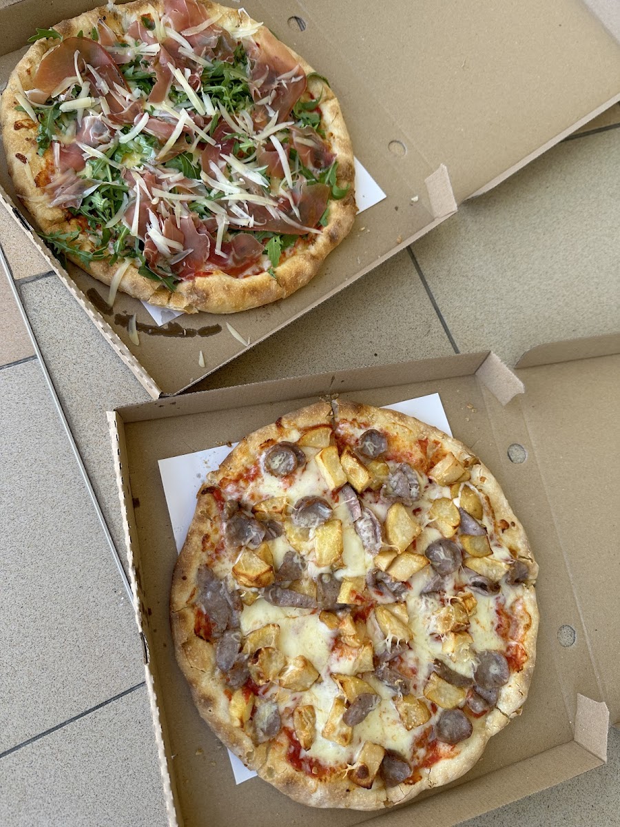 Pizza da Giulia Photo 6