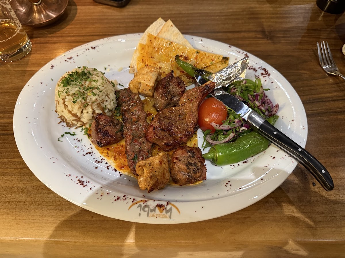 Anka Restaurant Photo 3