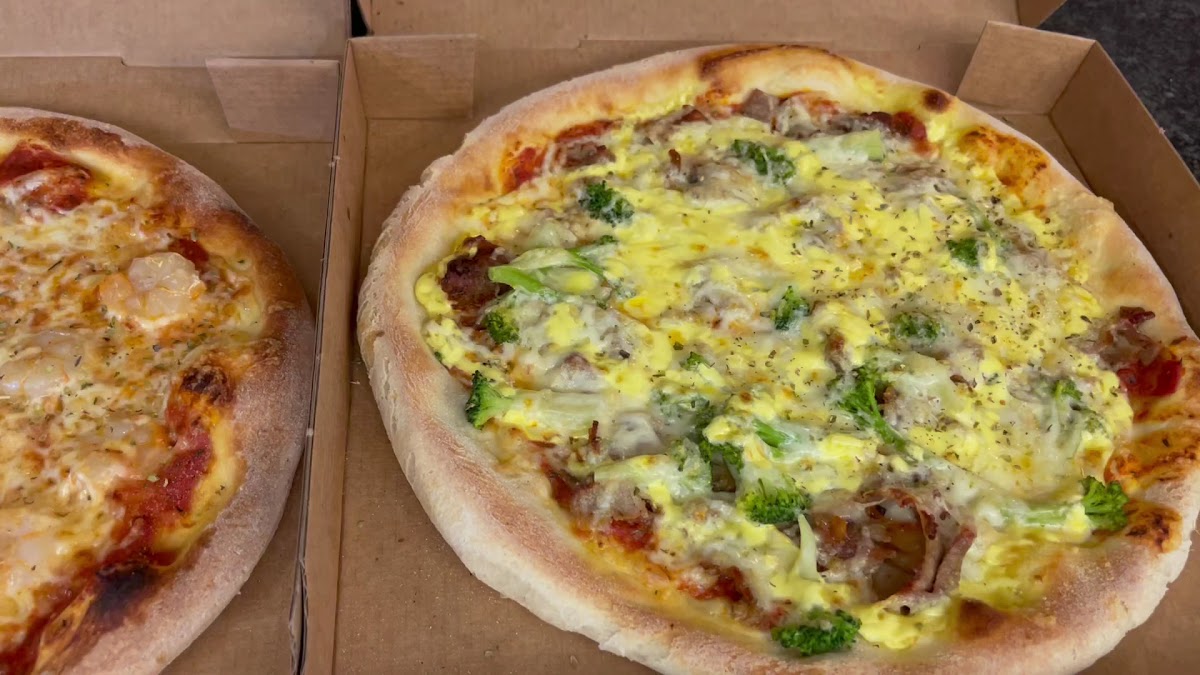 Pizzeria Samuele Photo 2