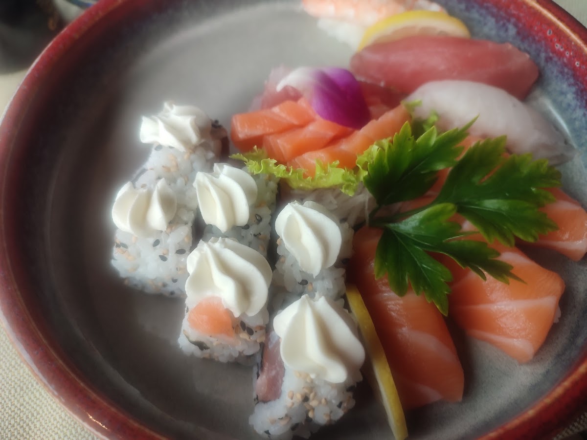 MOOD Sushi Restaurant • Busnago Photo 10