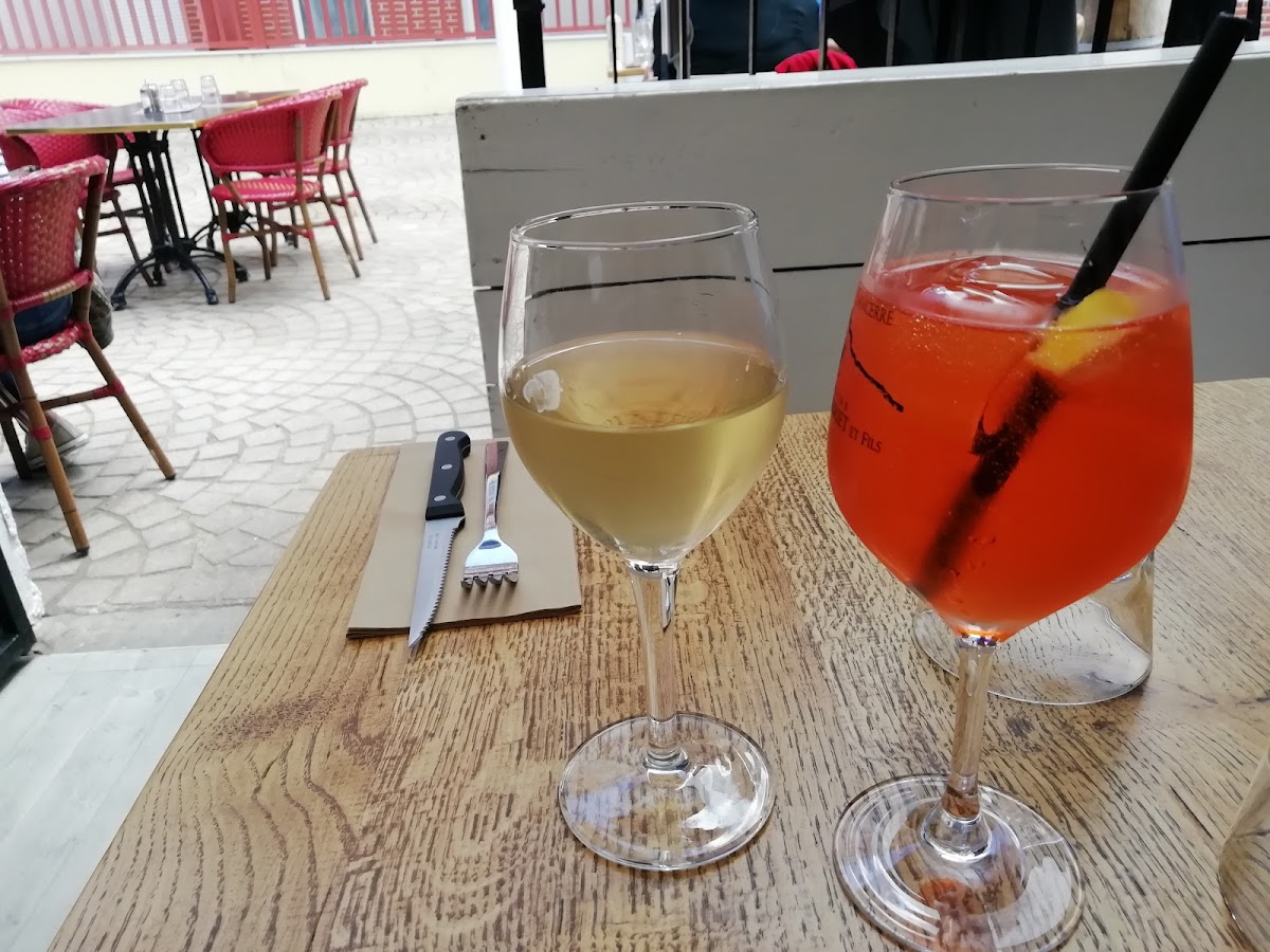 Le Bistrot du Port Photo 9