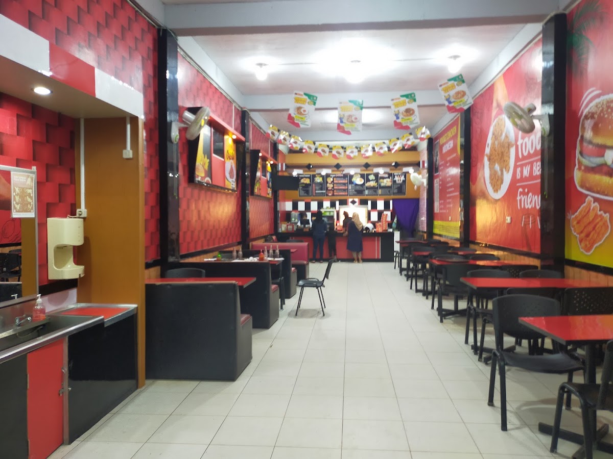 Rocket Chicken Akasia