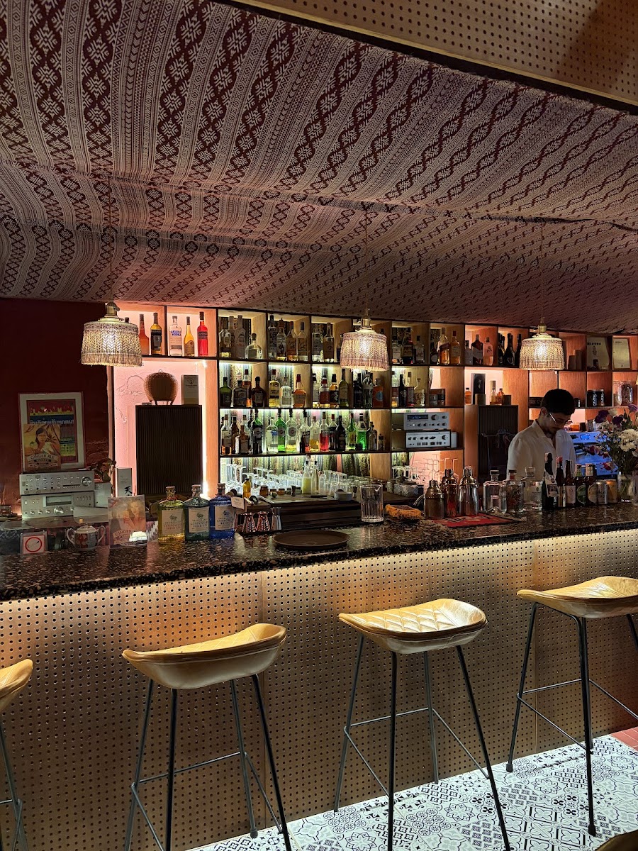Ḥokma | Sushi Restaurant & Wine Bar