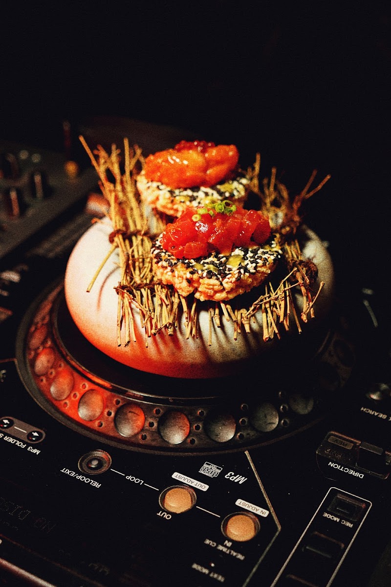 Ḥokma | Sushi Restaurant & Wine Bar Photo 4