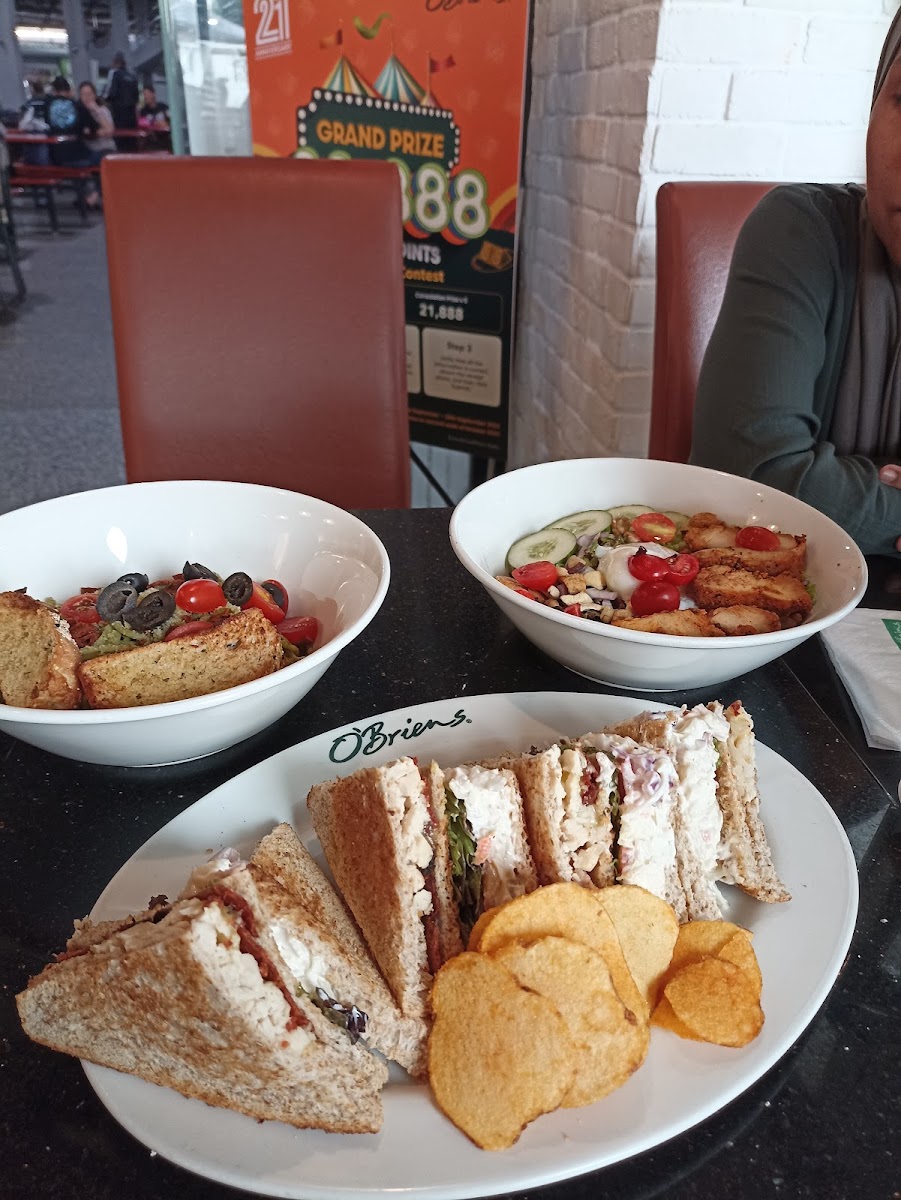 O'Briens Cafe Photo 9