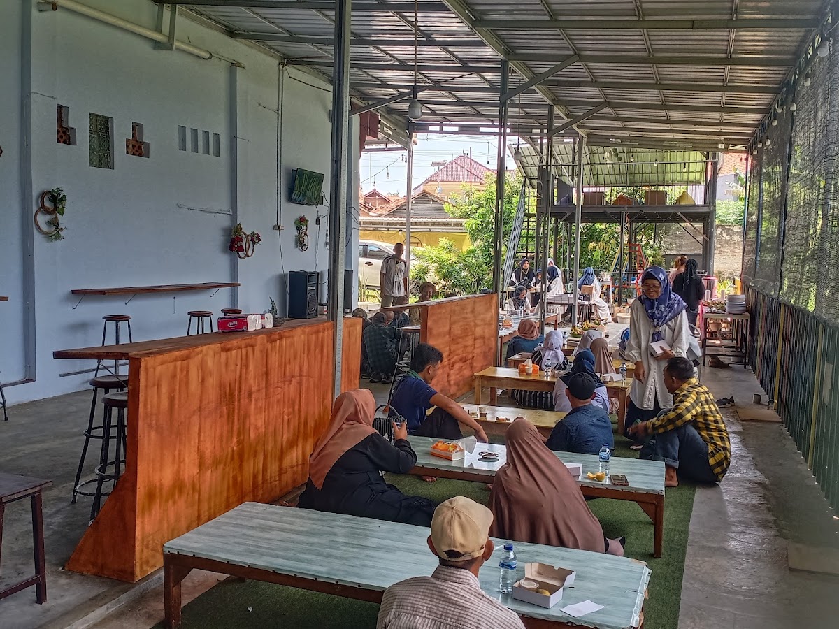 Angkringan Sarkimpul Cafe 88 Photo 4