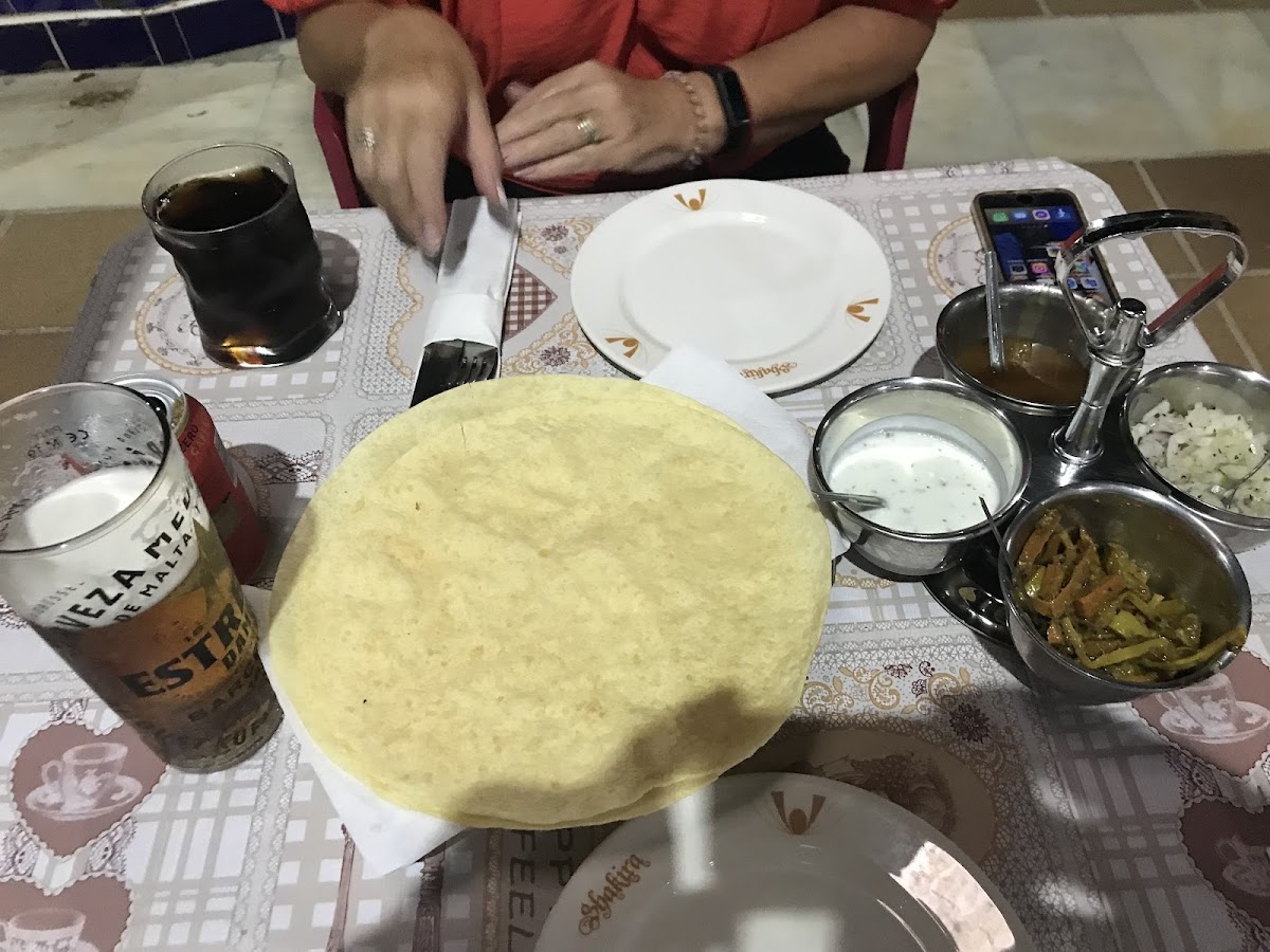 Shakira Indian Restaurant Photo 9
