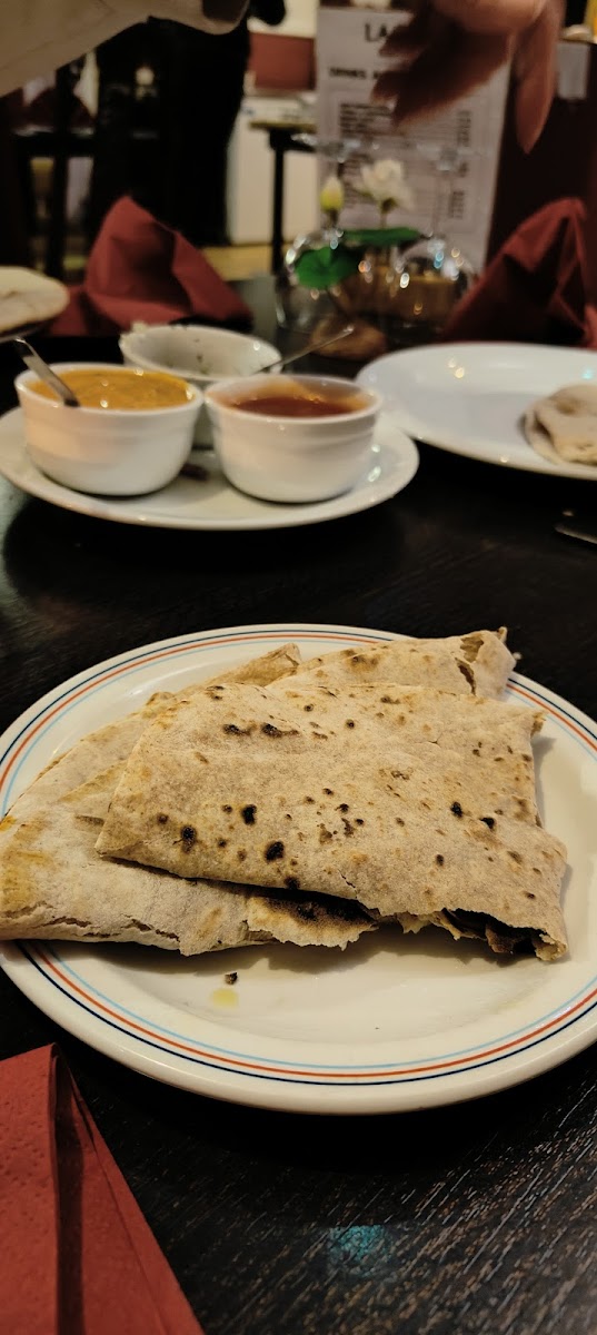 Lackys Balti House Photo 6