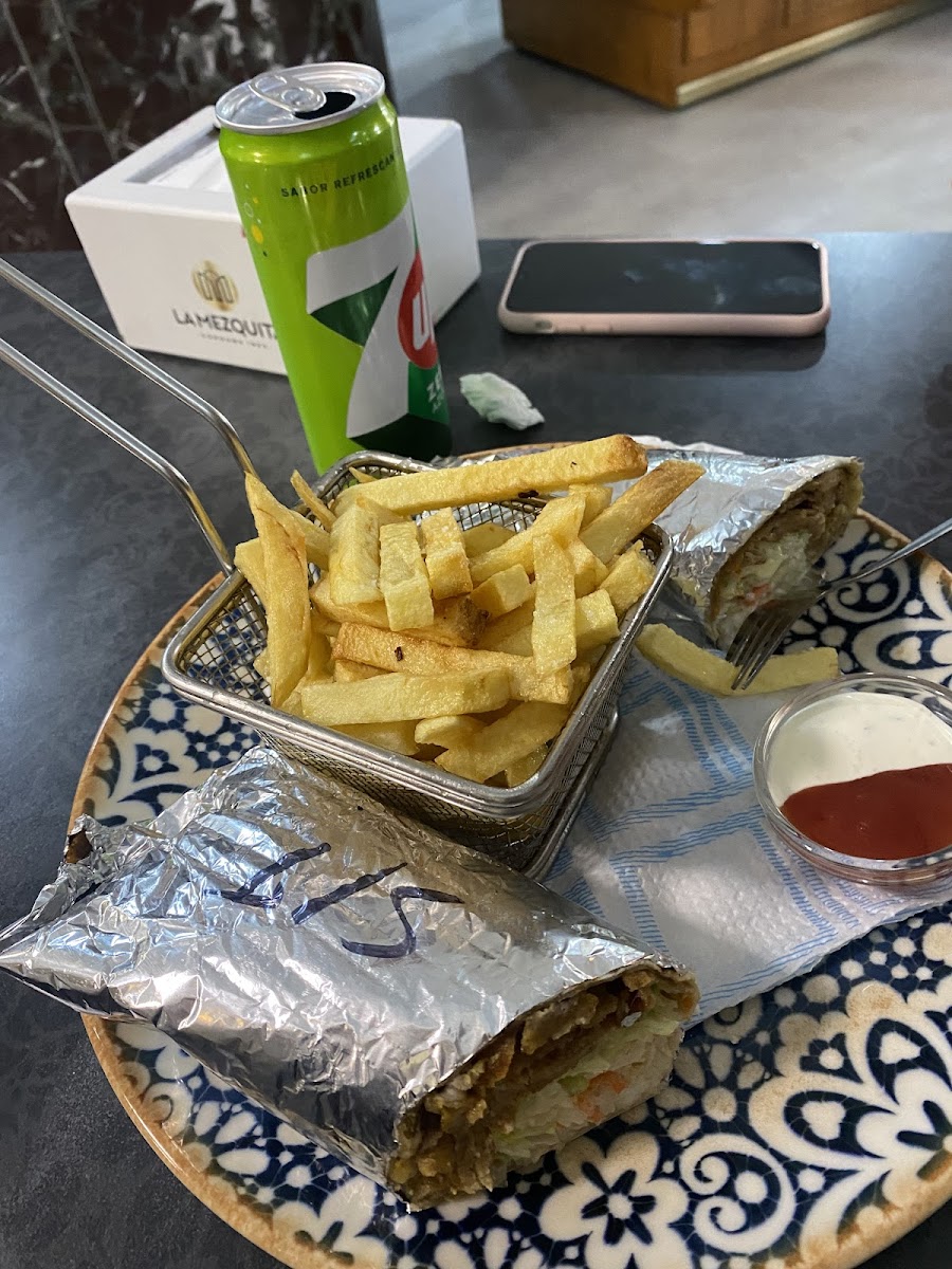 RESTAURANTE KEBAB PAN PITA (HALAL حلال) Photo 6
