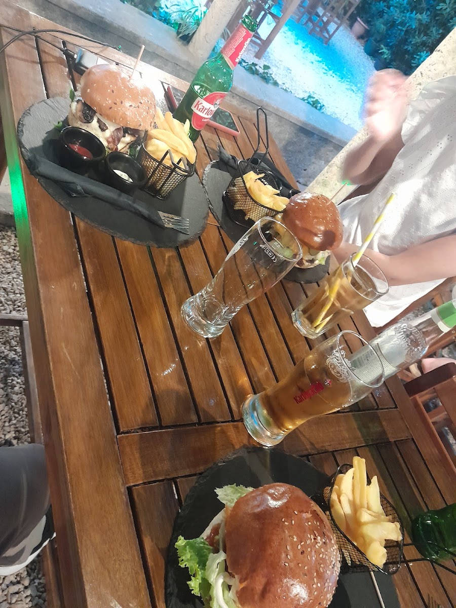 GreenGarden - Burger Bar Photo 8