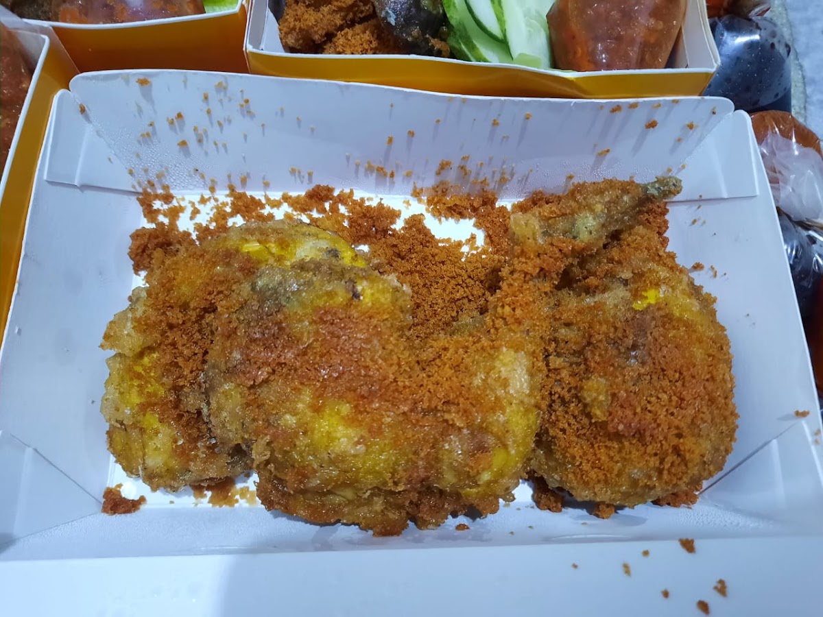 Ayam Kremes Prambanan Photo 3
