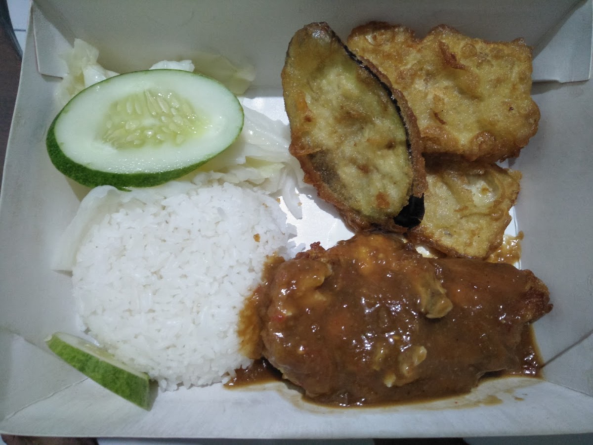 Ayam Kremes Prambanan Photo 8
