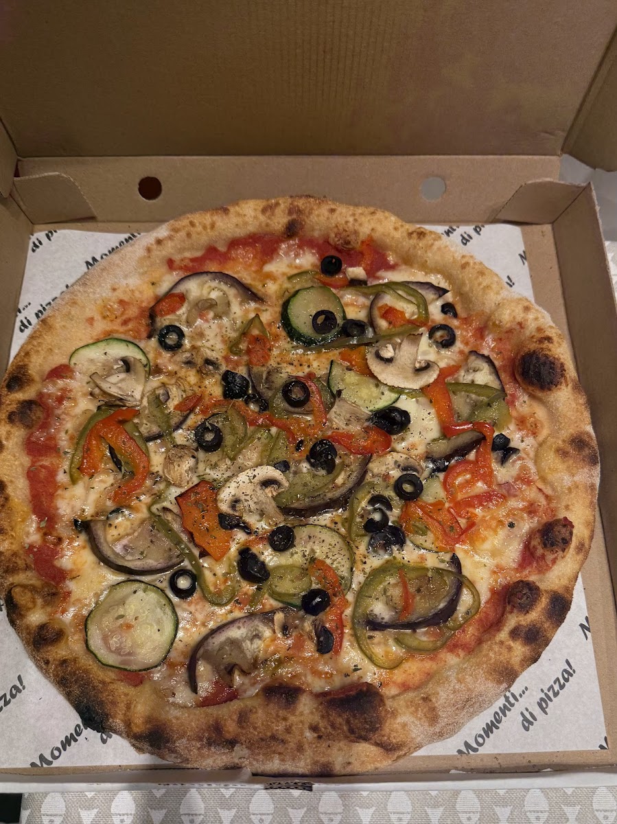 Momenti di Pizza Photo 3