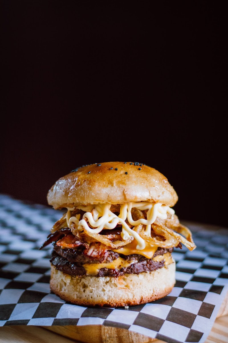 El Burgues Food & Beer Photo 2