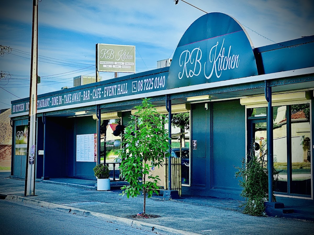 RB KITCHEN