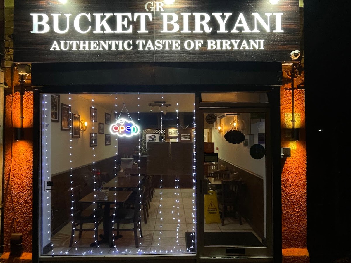 GR Bucket Biryani