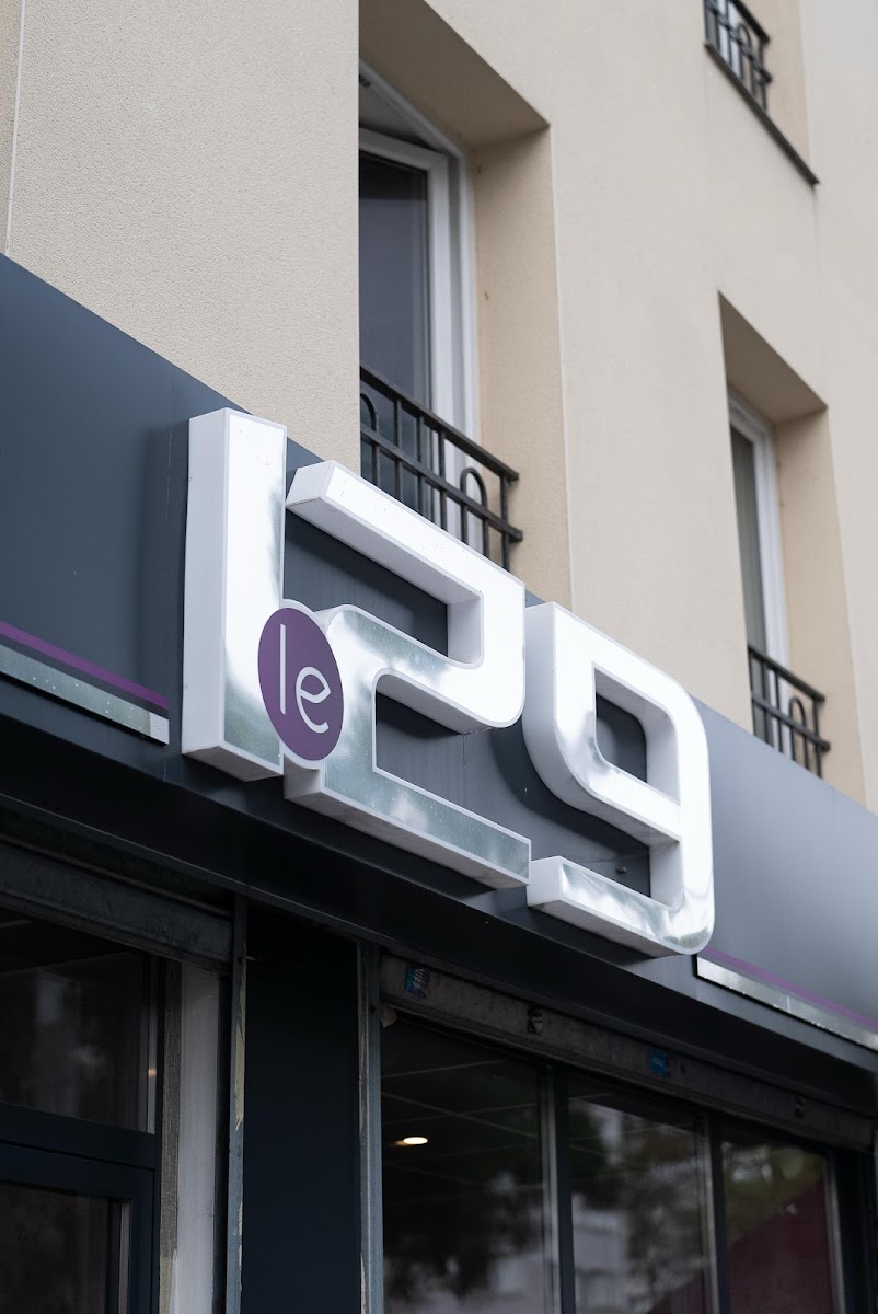 Restaurant le 129