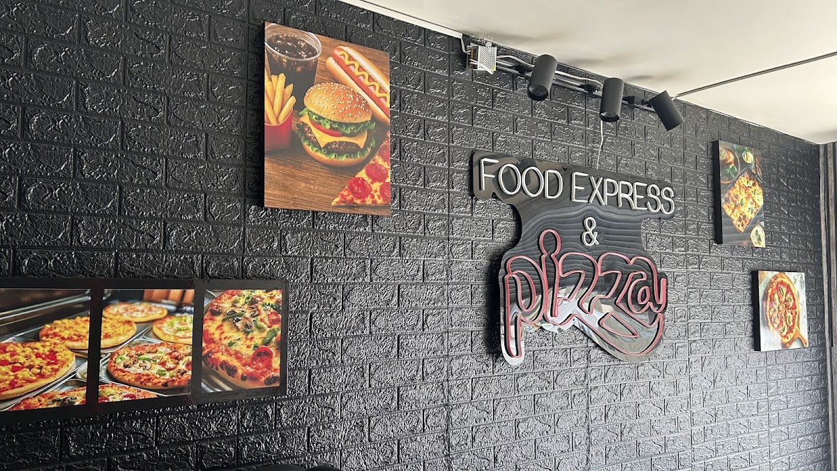 Food Express & pizza Photo 4