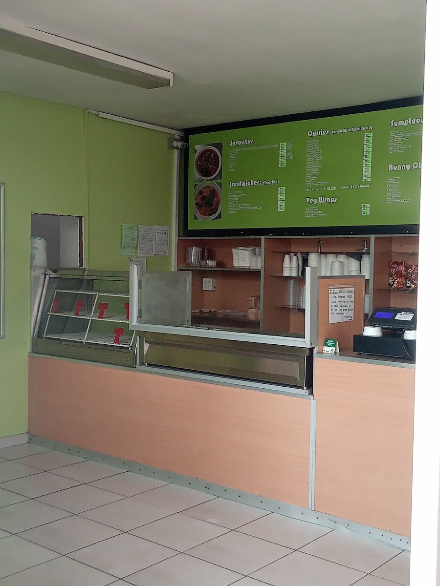 TSD Veggie Hut Photo 4