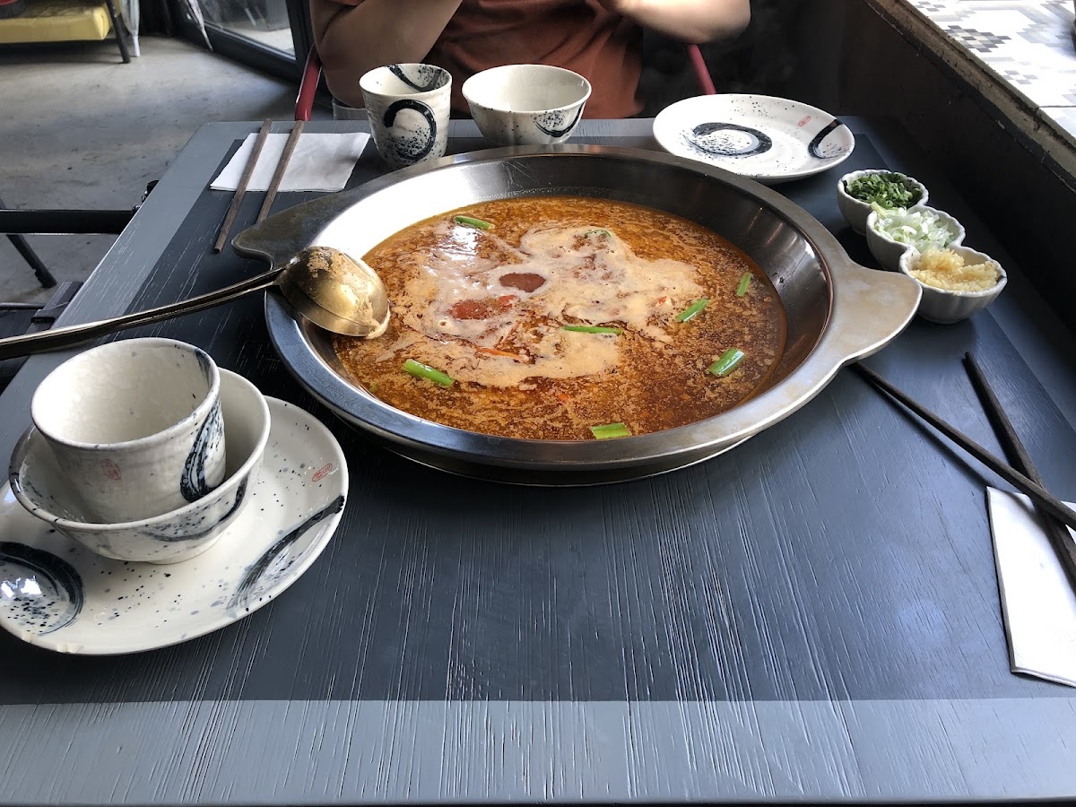 'It's Not' Hot Pot Photo 9