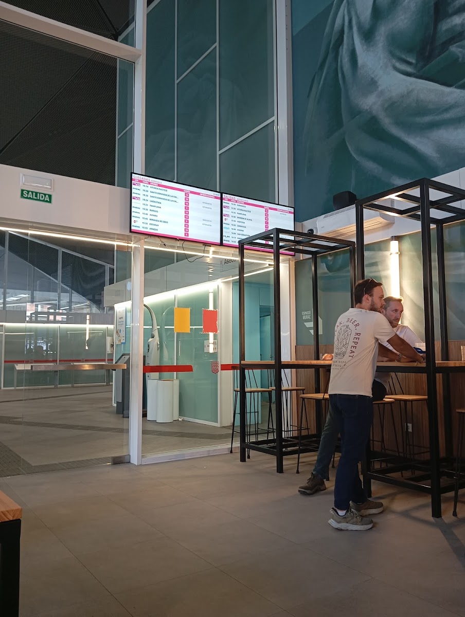 Cafetería 'La parada riojana' Photo 2