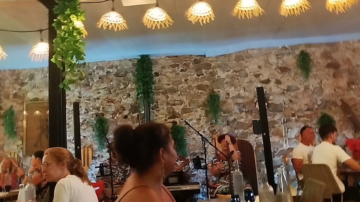 Restaurant Ma'a Tahiti Photo 2