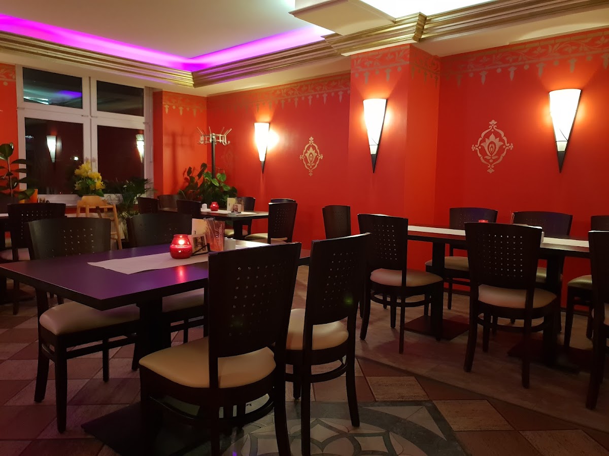 YOGI HAUS Hellersdorf Berlin