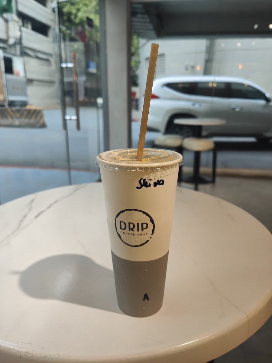 Drip Coffee Shop Photo 6