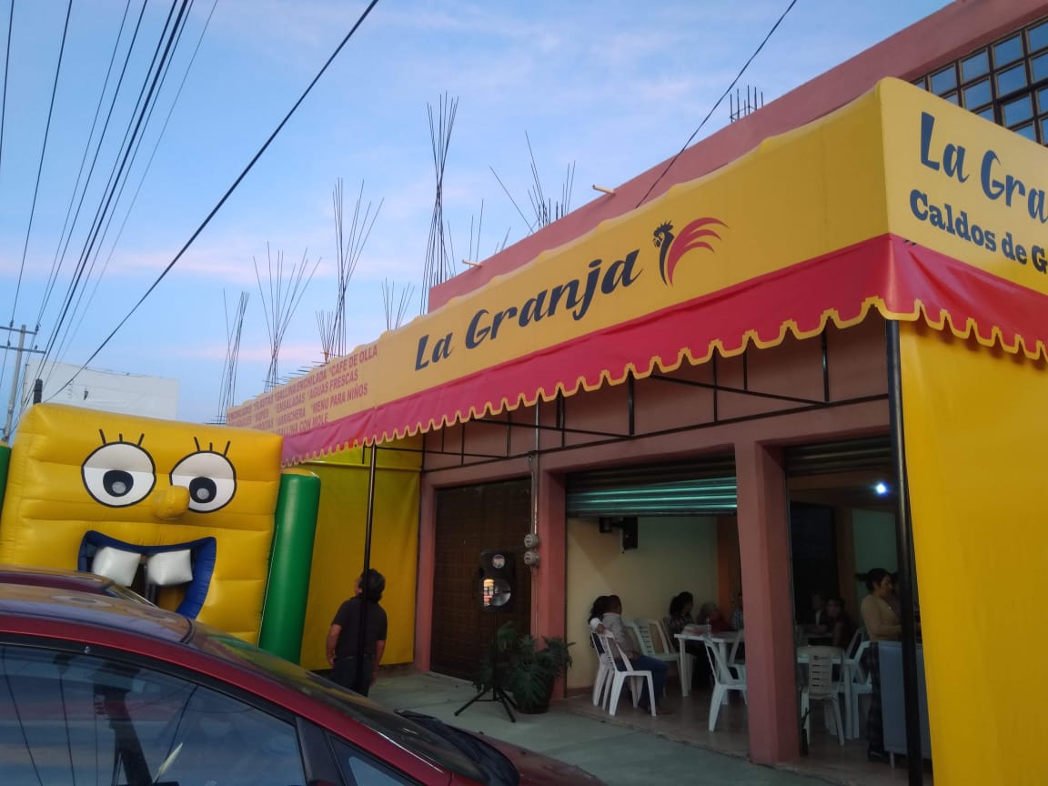 'La Granja' Caldos de gallina y más...