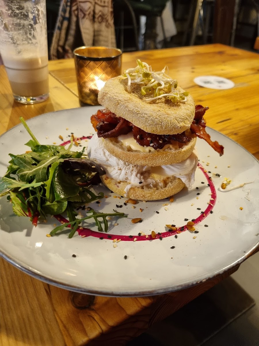 Bricks Café & Bar - Augsburg Photo 8