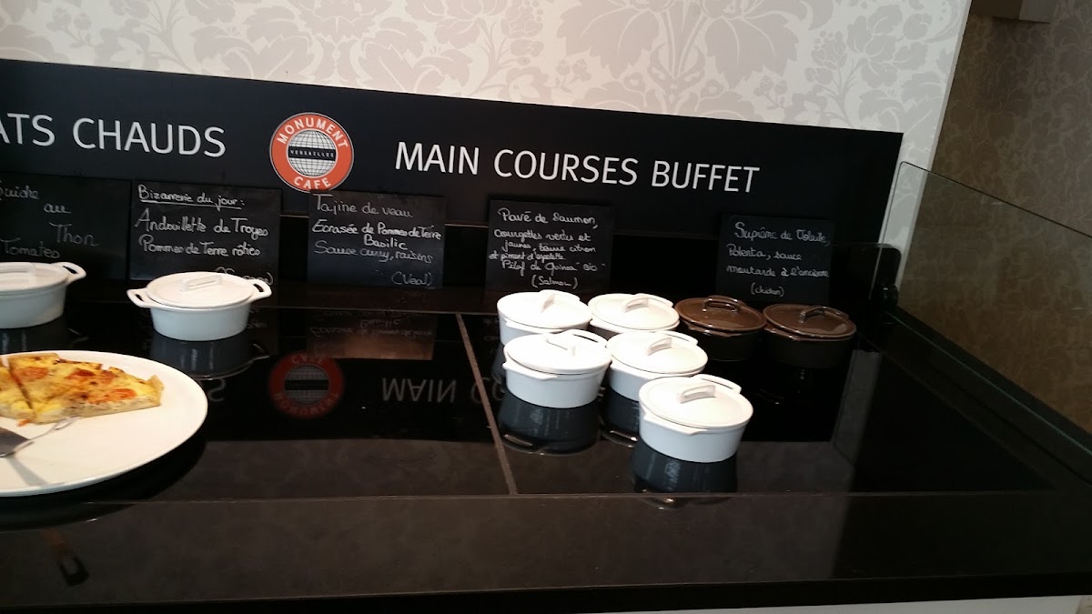 Monument Café Versailles Photo Menu 8