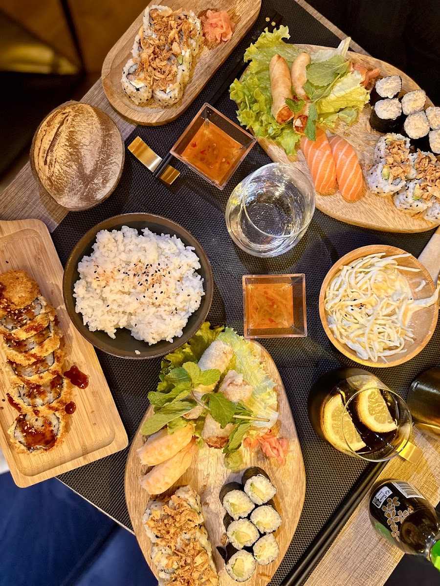 Ô My Sushi Photo 3